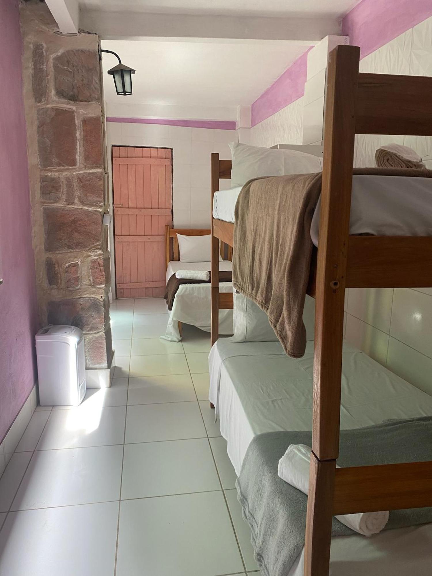 لينكويس Multiverso Hostel المظهر الخارجي الصورة