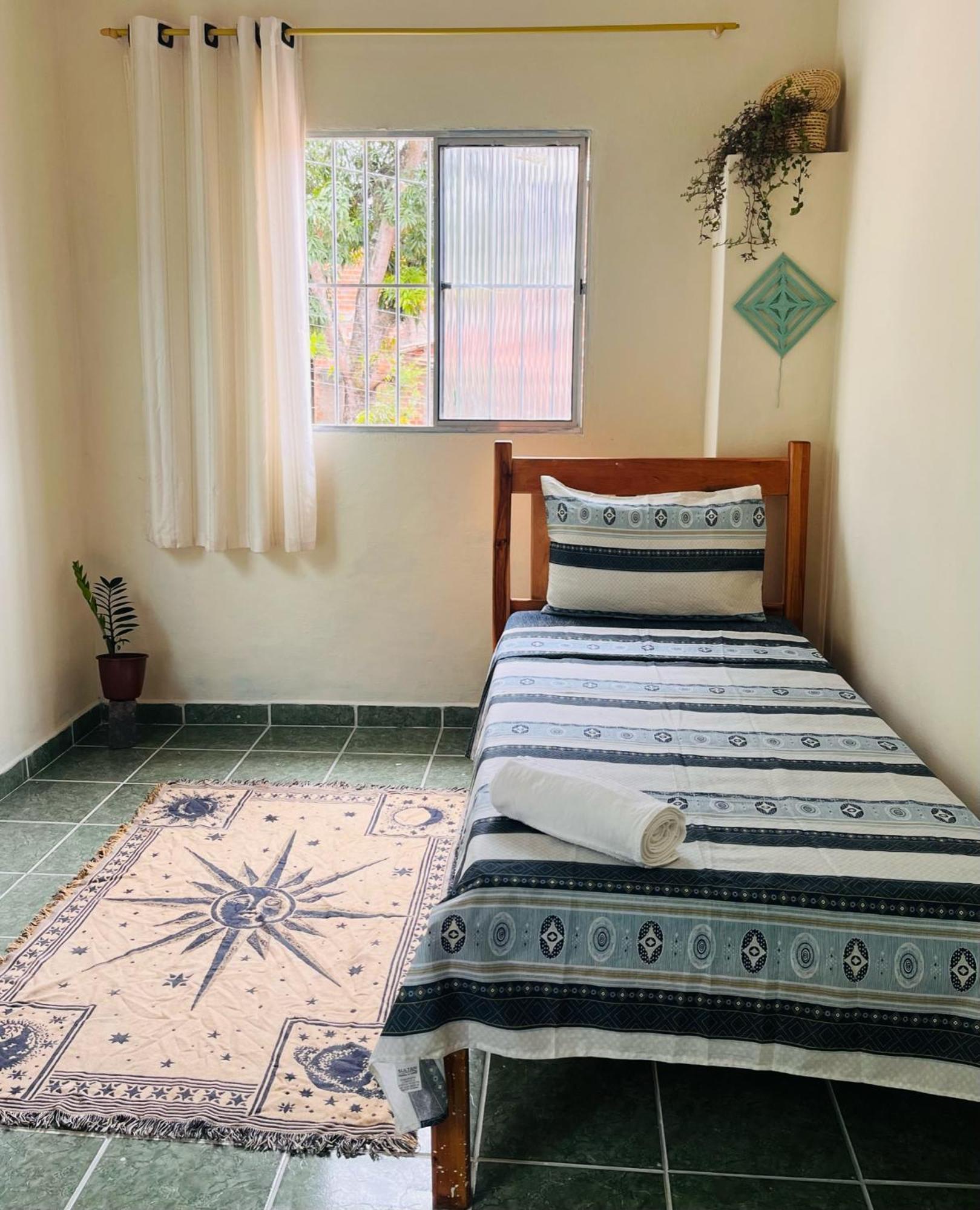 لينكويس Multiverso Hostel المظهر الخارجي الصورة