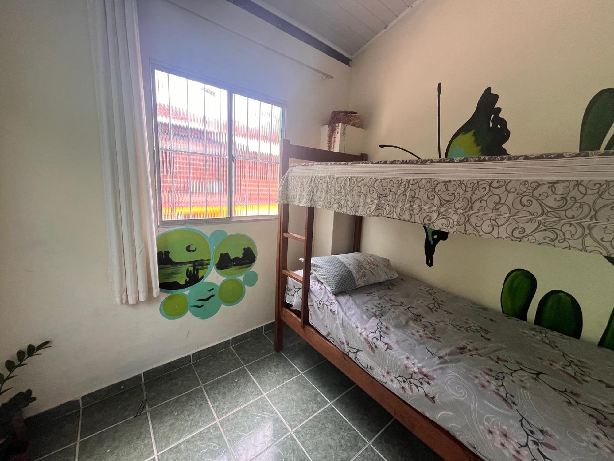 لينكويس Multiverso Hostel المظهر الخارجي الصورة